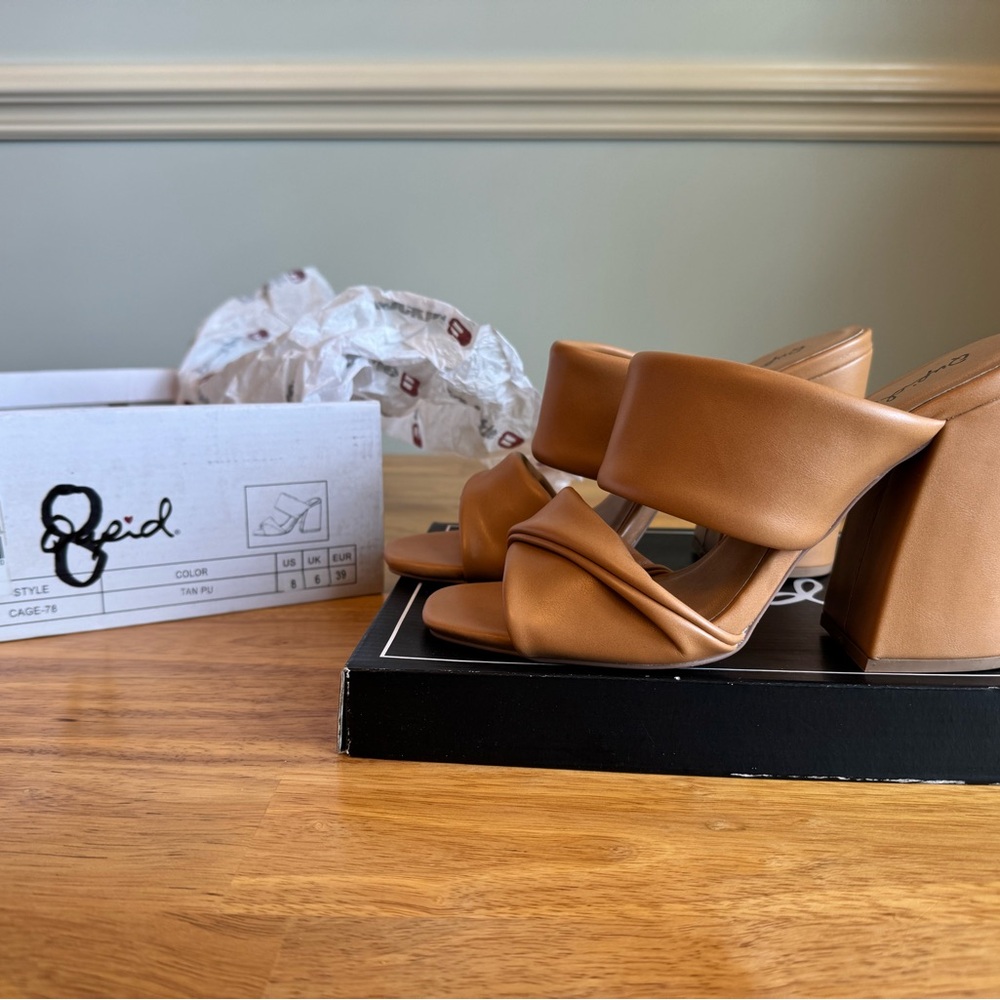 Qupid Tan Block Heel Mules